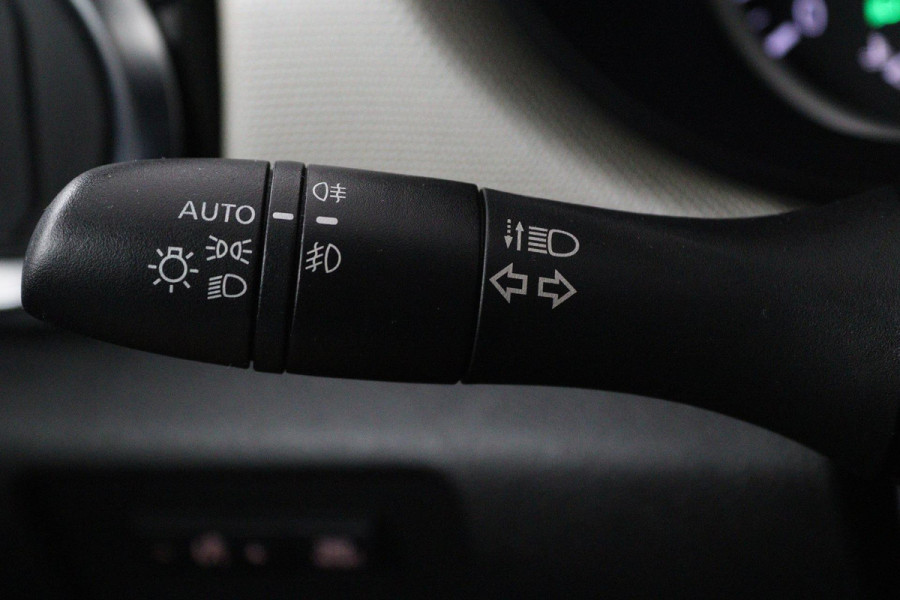 Nissan Micra 1.0 IG-T N-Connecta (TREKHAAK, PARKEERSENSOREN, CRUISE CONTROL, BLUETOOTH, NL-AUTO)