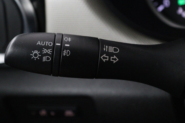 Nissan Micra 1.0 IG-T N-Connecta (TREKHAAK, PARKEERSENSOREN, CRUISE CONTROL, BLUETOOTH, NL-AUTO)