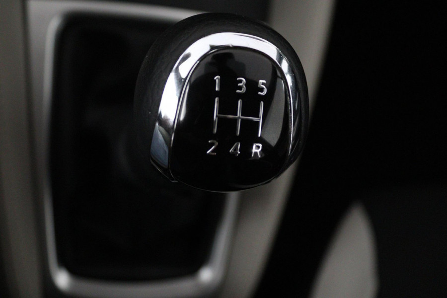 Nissan Micra 1.0 IG-T N-Connecta (TREKHAAK, PARKEERSENSOREN, CRUISE CONTROL, BLUETOOTH, NL-AUTO)