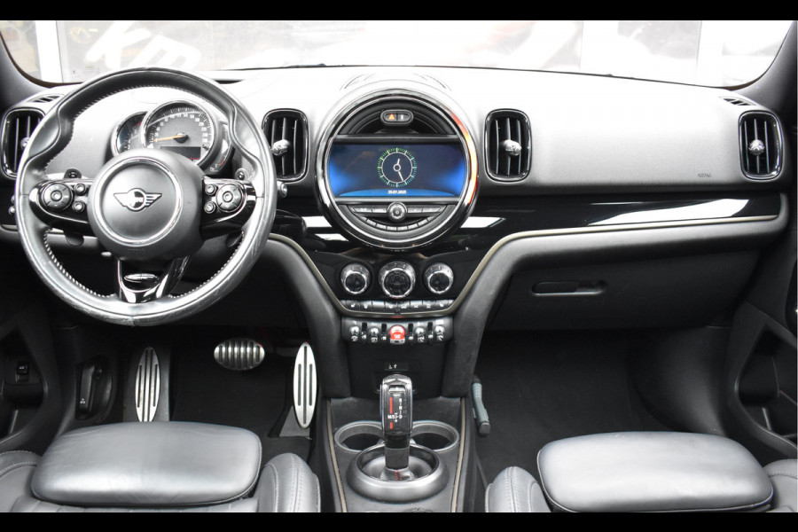 MINI Countryman 2.0 /192pk Cooper S Automaat / Navi / HU display / Keyless / 19" LM / Pano dak