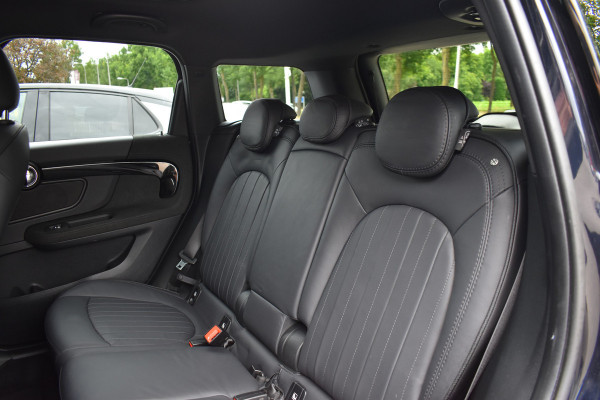 MINI Countryman 2.0 /192pk Cooper S Automaat / Navi / HU display / Keyless / 19" LM / Pano dak