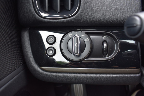 MINI Countryman 2.0 /192pk Cooper S Automaat / Navi / HU display / Keyless / 19" LM / Pano dak