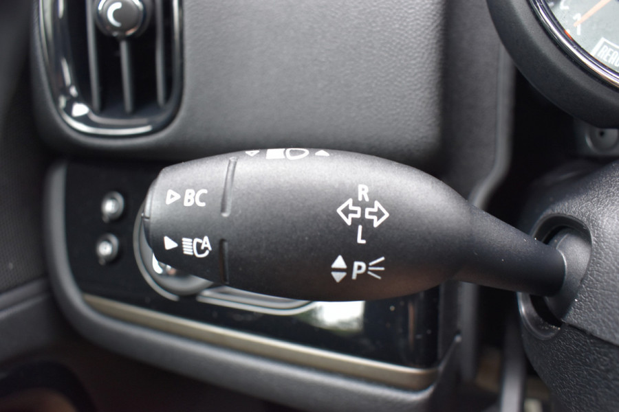 MINI Countryman 2.0 /192pk Cooper S Automaat / Navi / HU display / Keyless / 19" LM / Pano dak