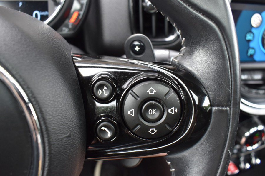 MINI Countryman 2.0 /192pk Cooper S Automaat / Navi / HU display / Keyless / 19" LM / Pano dak