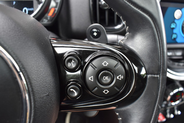 MINI Countryman 2.0 /192pk Cooper S Automaat / Navi / HU display / Keyless / 19" LM / Pano dak