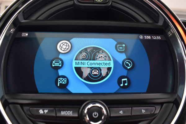 MINI Countryman 2.0 /192pk Cooper S Automaat / Navi / HU display / Keyless / 19" LM / Pano dak