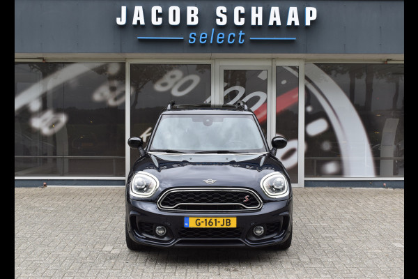 MINI Countryman 2.0 /192pk Cooper S Automaat / Navi / HU display / Keyless / 19" LM / Pano dak