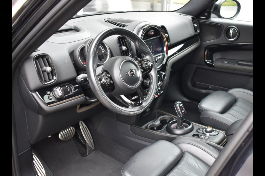MINI Countryman 2.0 /192pk Cooper S Automaat / Navi / HU display / Keyless / 19" LM / Pano dak
