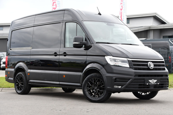 Volkswagen Crafter 35 2.0 TDI L3H3 Black Edition Cruise, Camera, Carplay, 177PK, Automaat, Sensoren, Multimedia, LED, Trekhaak, Uniek!