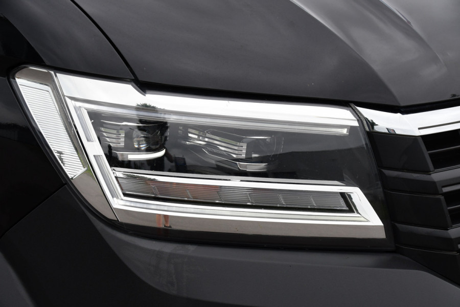 Volkswagen Crafter 35 2.0 TDI L3H3 Black Edition Cruise, Camera, Carplay, 177PK, Automaat, Sensoren, Multimedia, LED, Trekhaak, Uniek!