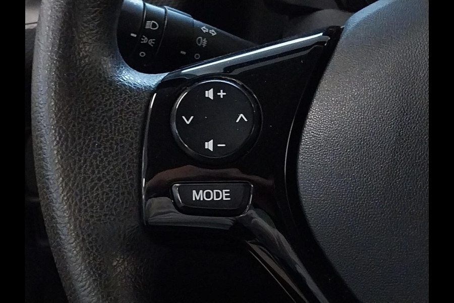 Toyota Aygo 1.0 VVT-i X SILVERLINE FUN CARPLAY NAVI AIRCO.5 DRS .GARANTIE TOT 2031 !
