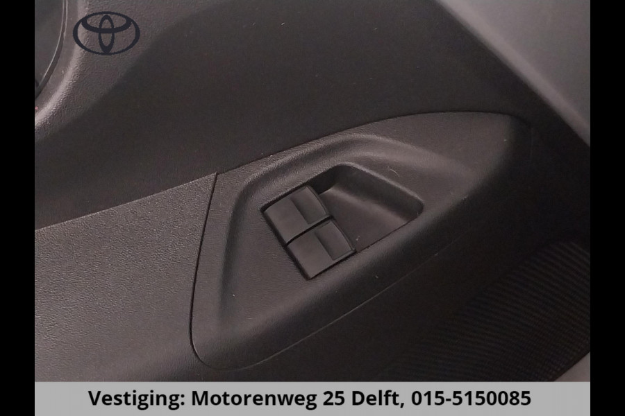 Toyota Aygo 1.0 VVT-i X SILVERLINE FUN CARPLAY NAVI AIRCO.5 DRS .GARANTIE TOT 2031 !