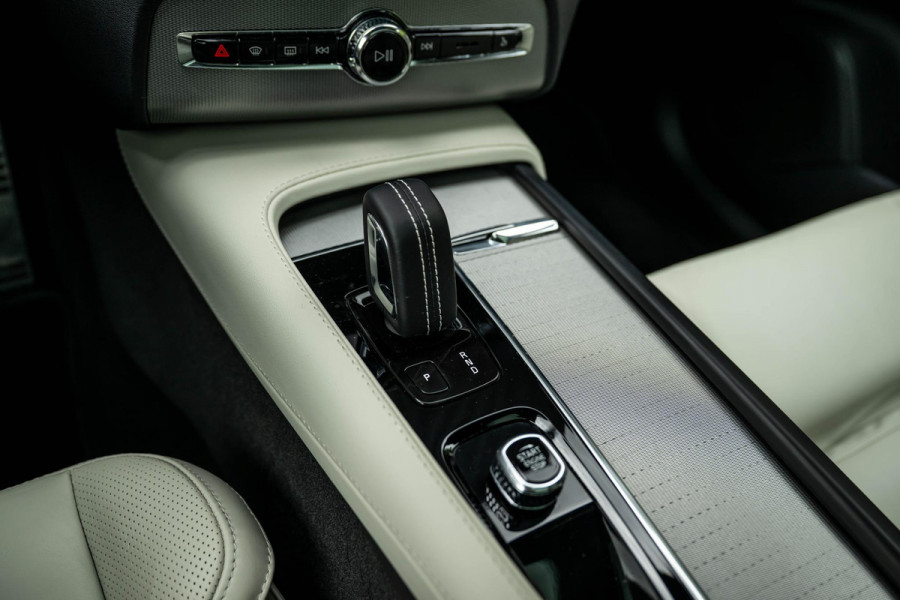 Volvo XC90 2.0 T8 Recharge AWD R-Design 455pk LONG RANGE