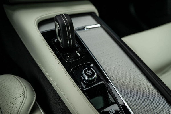 Volvo XC90 2.0 T8 Recharge AWD R-Design 455pk LONG RANGE