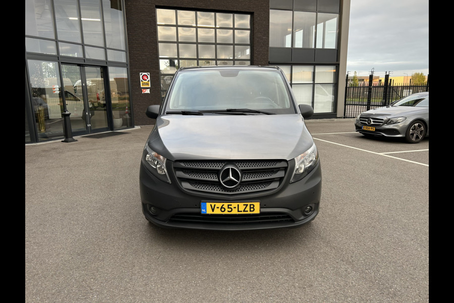 Mercedes-Benz Vito 114 CDI Lang Sortimo / Automaat / Trekhaak / Navigatie / Camera / Cruise control / Airco / LMV