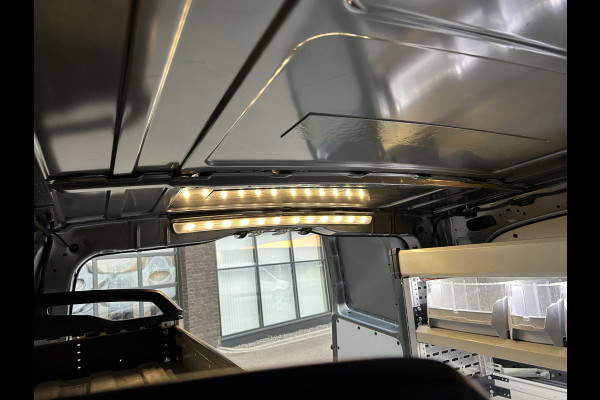Mercedes-Benz Vito 114 CDI Lang Sortimo / Automaat / Trekhaak / Navigatie / Camera / Cruise control / Airco / LMV