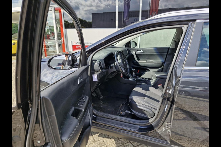 Kia Sportage 1.6 GDI DynamicLine / Org NL / Navi / Trekhaak/ Gebruikersschades