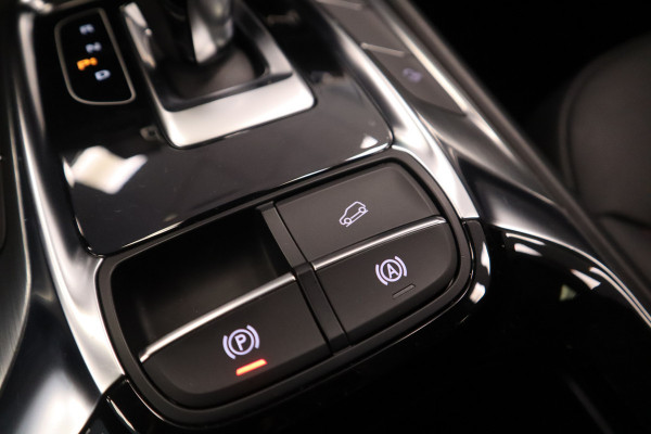 MG EHS 1.5 TGDI Luxury Panoramadak PDC