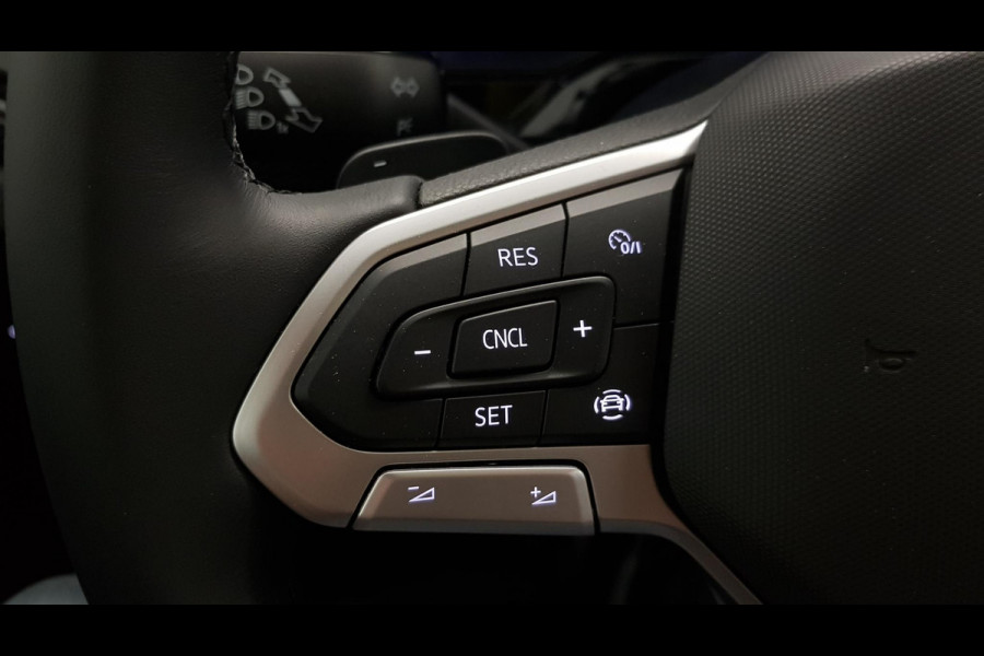 Volkswagen Polo 1.0 TSI DSG Life Automaat | Navigatie | Airco | Stoelverwarming | Digitale cockpit | Led | DAB