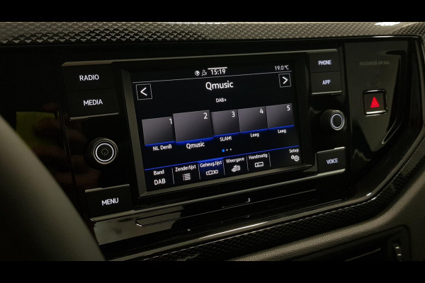 Volkswagen Polo 1.0 TSI DSG Life Automaat | Navigatie | Airco | Stoelverwarming | Digitale cockpit | Led | DAB