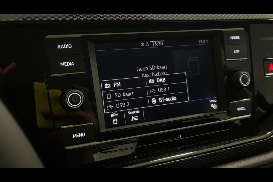 Volkswagen Polo 1.0 TSI DSG Life Automaat | Navigatie | Airco | Stoelverwarming | Digitale cockpit | Led | DAB