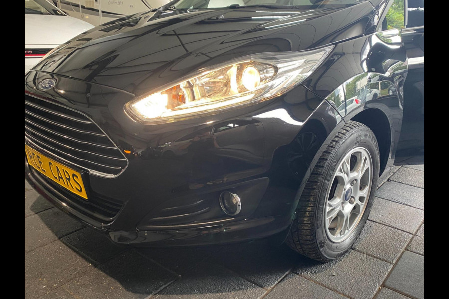 Ford Fiesta 1.0 EcoBoost D.A.B Xenon Clima Stoelverw Blueth KM: 61.800 !!!