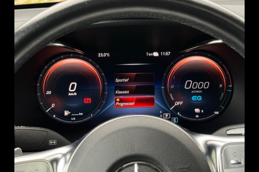 Mercedes-Benz GLC Coupé 300e 4MATIC Business Solution AMG, schuifdak, eerste eigenaar, NL auto met nap
