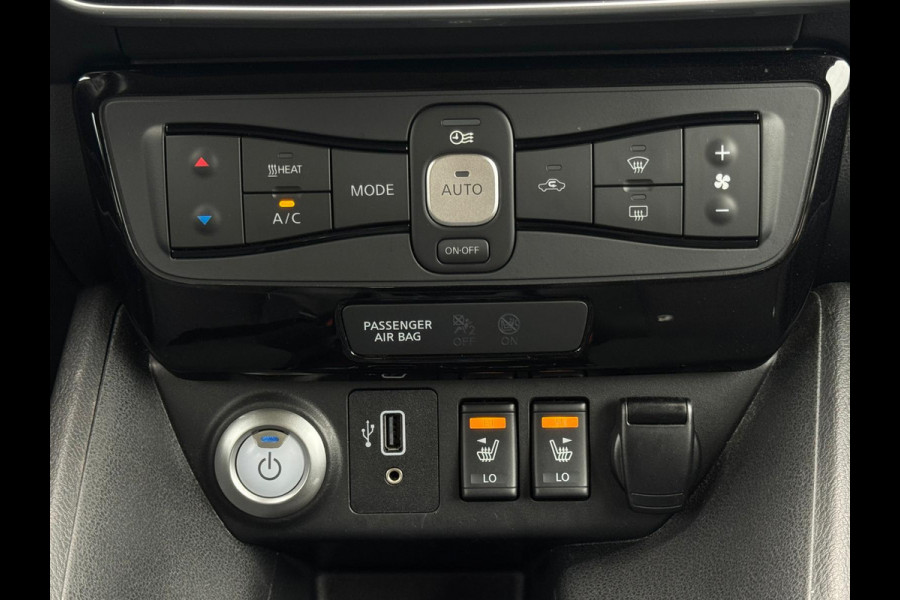 Nissan Leaf Tekna 40 kWh,alle opties, rondom zicht camera,eerste eigenaar, nl auto met nationale auto pas