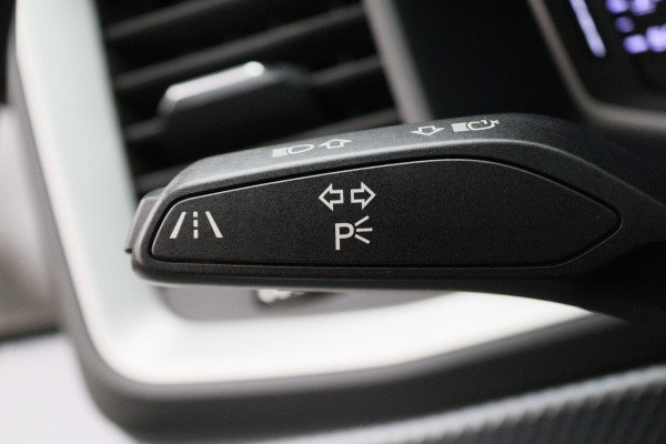 Audi A1 Sportback 25 TFSI Pro Line Virtual Cockpit, Apple Carplay, Lane Assist, Airco