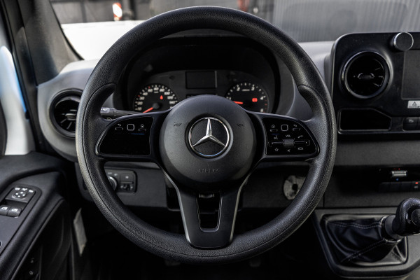 Mercedes-Benz Sprinter 311CDI | Camera | CarPlay | Inrichting | Omvormer | Oprijplaat | Climate | Euro 6