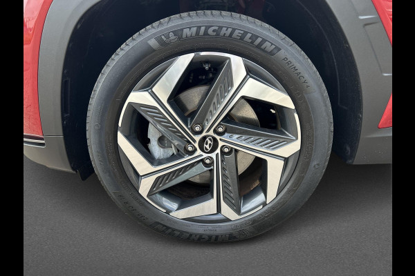 Hyundai Tucson 1.6 T-GDI PHEV Comfort Smart 4WD | navigatie | 19" Premium velgen | trekhaak |