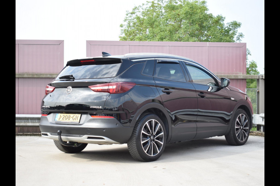 Opel Grandland X 1.6 Turbo Hybrid4 Innovation 300PK 360 CAMERA | TREKHAAK | LEREN BEKLEDING | NAVI & CARPLAY |