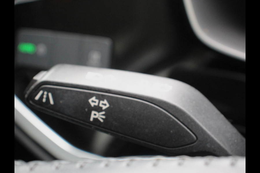 Audi Q3 35 TFSI 150pk S-Tronic Advanced Audi Q3 35 TFSI 150pk  S-Tronic Advanced  | Navigatie | Climate Control | Adaptieve Cruise Control | Virtual Cockpit | Lichtmetalen Velgen