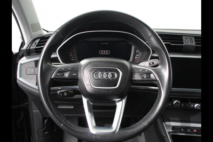 Audi Q3 35 TFSI 150pk S-Tronic Advanced Audi Q3 35 TFSI 150pk  S-Tronic Advanced  | Navigatie | Climate Control | Adaptieve Cruise Control | Virtual Cockpit | Lichtmetalen Velgen