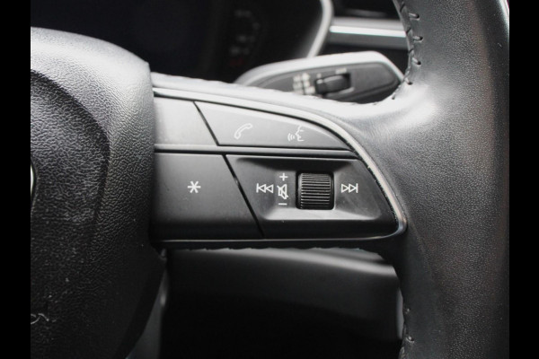Audi Q3 35 TFSI 150pk S-Tronic Advanced Audi Q3 35 TFSI 150pk  S-Tronic Advanced  | Navigatie | Climate Control | Adaptieve Cruise Control | Virtual Cockpit | Lichtmetalen Velgen