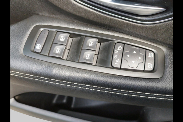 Renault Grand Scénic 1.3 TCe Intens 7p. | 7-zitter | Zwart dak | Half lederen bekleding |