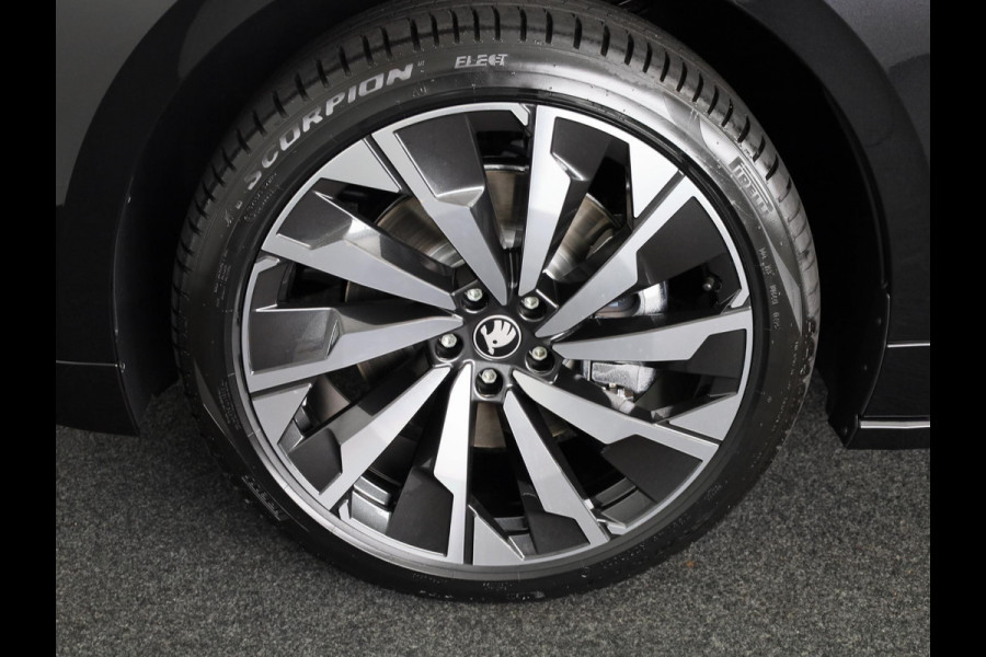 Škoda Enyaq 85 Sportline 286 PK | 21 inch | Panoramadak | Head up display | 360° camera | Massagestoel | Blind Spot | Adaptive Cruise Control
