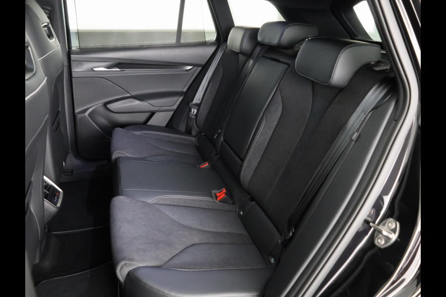 Škoda Enyaq 85 Sportline 286 PK | 21 inch | Panoramadak | Head up display | 360° camera | Massagestoel | Blind Spot | Adaptive Cruise Control