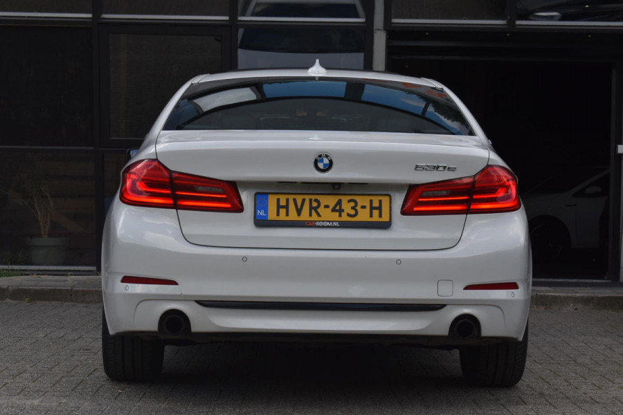BMW 5 Serie 530e High Executive Pano Leder Sfeer Camera