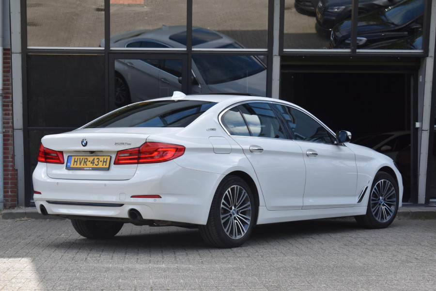 BMW 5 Serie 530e High Executive Pano Leder Sfeer Camera