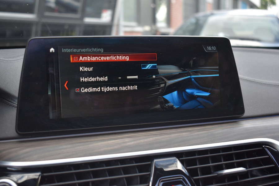 BMW 5 Serie 530e High Executive Pano Leder Sfeer Camera