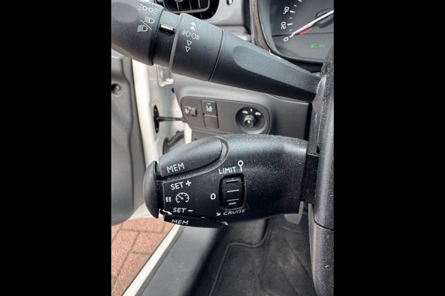 Citroën C3 1.6 BlueHDi Feel Airco/ECC,Cruisecontrol,Navigatie