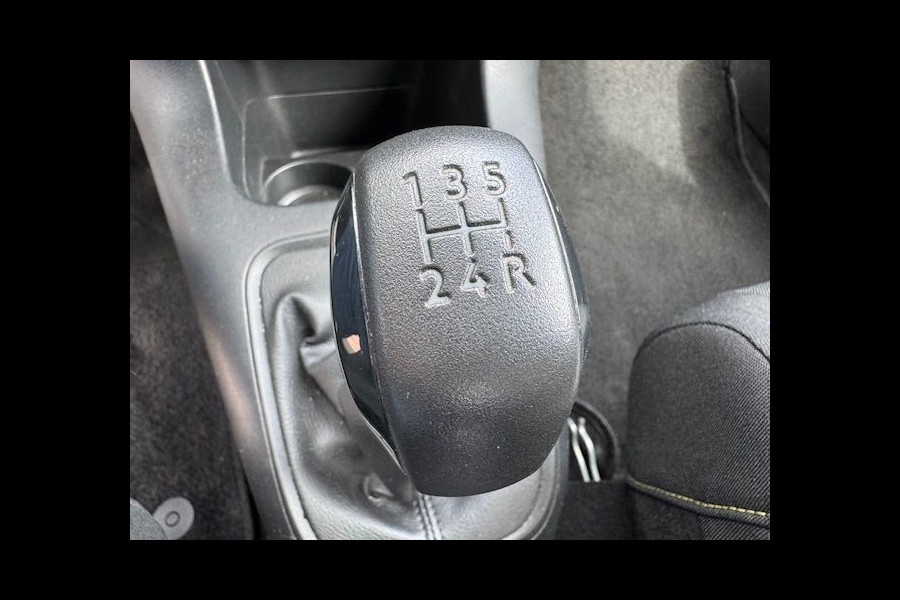 Citroën C3 1.6 BlueHDi Feel Airco/ECC,Cruisecontrol,Navigatie