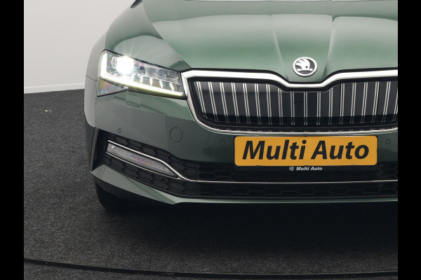 Škoda Superb 1.4 TSI iV Laurin & Klement Plug In Hybrid 218pk Dealer O.H PHEV | Panodak | Adaptive Cruise | Canton Audio | Lederen Sportstoelen Memory | Camera | Crystal LED | Apple Carplay | Lane Assist | Stoelverwarming | Navigatie | DAB |