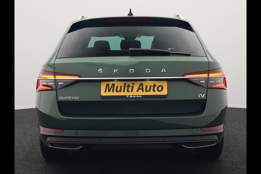 Škoda Superb 1.4 TSI iV Laurin & Klement Plug In Hybrid 218pk Dealer O.H PHEV | Panodak | Adaptive Cruise | Canton Audio | Lederen Sportstoelen Memory | Camera | Crystal LED | Apple Carplay | Lane Assist | Stoelverwarming | Navigatie | DAB |