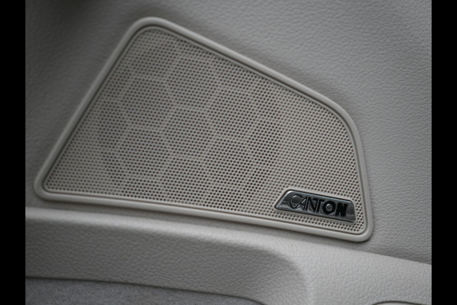 Škoda Superb 1.4 TSI iV Laurin & Klement Plug In Hybrid 218pk Dealer O.H PHEV | Panodak | Adaptive Cruise | Canton Audio | Lederen Sportstoelen Memory | Camera | Crystal LED | Apple Carplay | Lane Assist | Stoelverwarming | Navigatie | DAB |