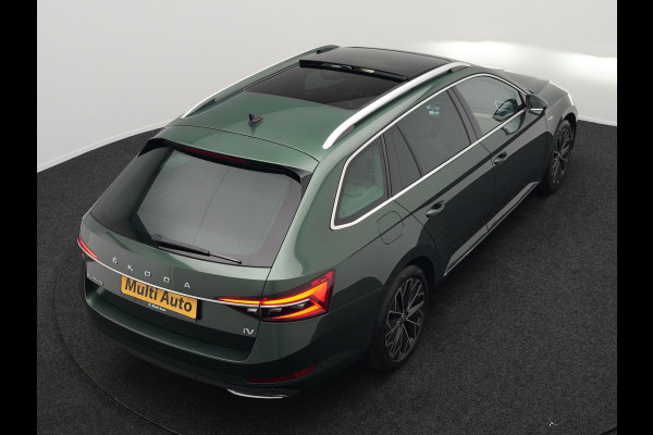 Škoda Superb 1.4 TSI iV Laurin & Klement Plug In Hybrid 218pk Dealer O.H PHEV | Panodak | Adaptive Cruise | Canton Audio | Lederen Sportstoelen Memory | Camera | Crystal LED | Apple Carplay | Lane Assist | Stoelverwarming | Navigatie | DAB |