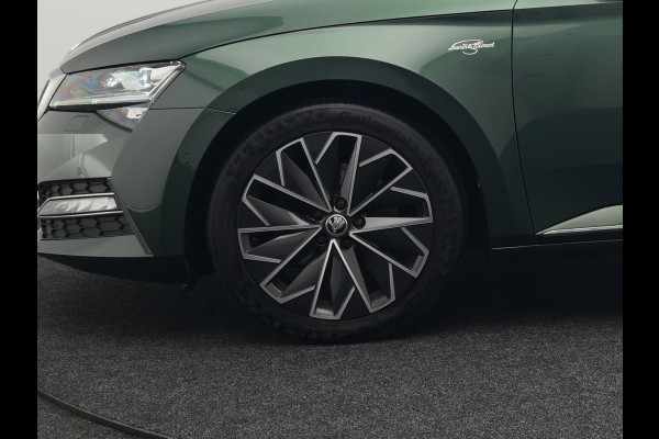 Škoda Superb 1.4 TSI iV Laurin & Klement Plug In Hybrid 218pk Dealer O.H PHEV | Panodak | Adaptive Cruise | Canton Audio | Lederen Sportstoelen Memory | Camera | Crystal LED | Apple Carplay | Lane Assist | Stoelverwarming | Navigatie | DAB |