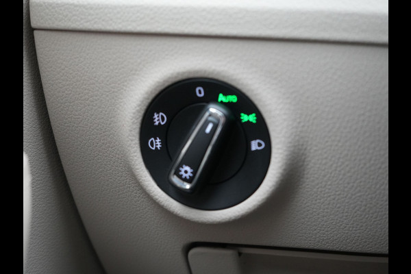 Škoda Superb 1.4 TSI iV Laurin & Klement Plug In Hybrid 218pk Dealer O.H PHEV | Panodak | Adaptive Cruise | Canton Audio | Lederen Sportstoelen Memory | Camera | Crystal LED | Apple Carplay | Lane Assist | Stoelverwarming | Navigatie | DAB |