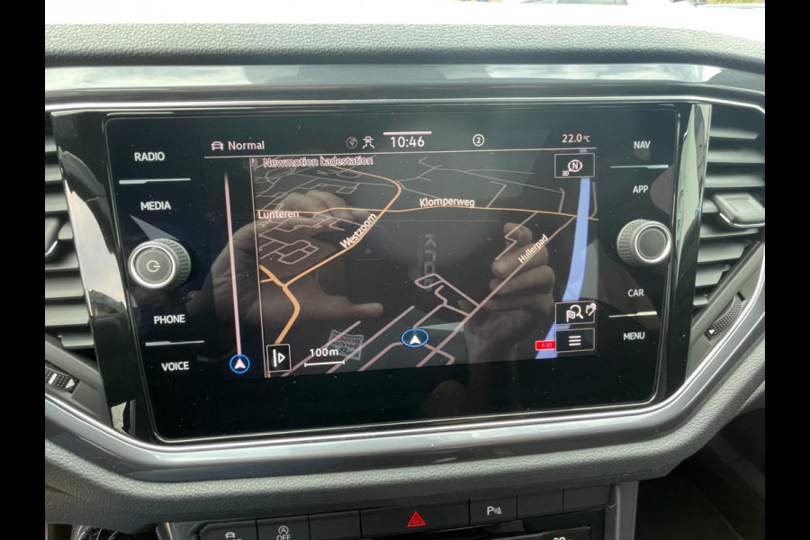 Volkswagen T-Roc 1.5 TSI Sport 2x R-line DSG | panoramadak